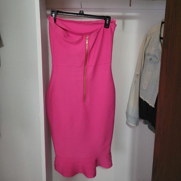 Fuschia Coctail Dress - Picture 2 of 5